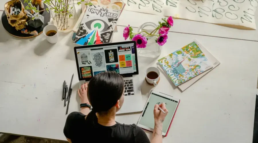 Traditional vs. Digital Scrapbooking